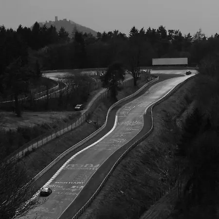 Im Nuerburgring * Herschbroich
