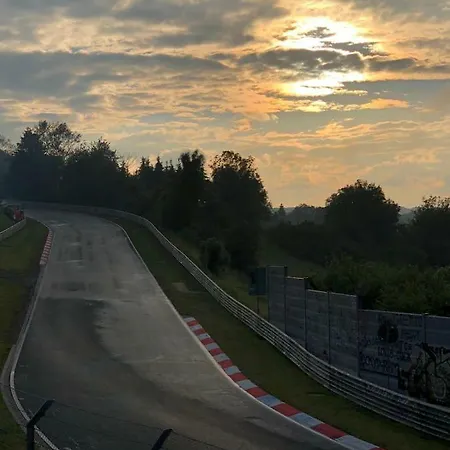 Im Nuerburgring Σπίτι διακοπών *