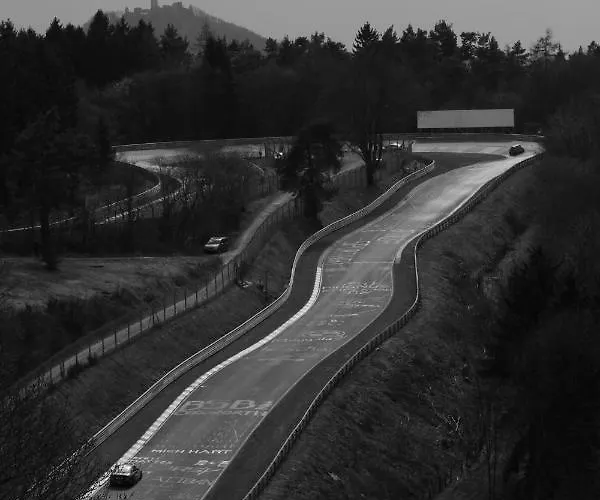 Im Nuerburgring * Herschbroich